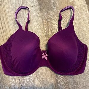 Victorias Secret Body By Victoria Bra 38DD